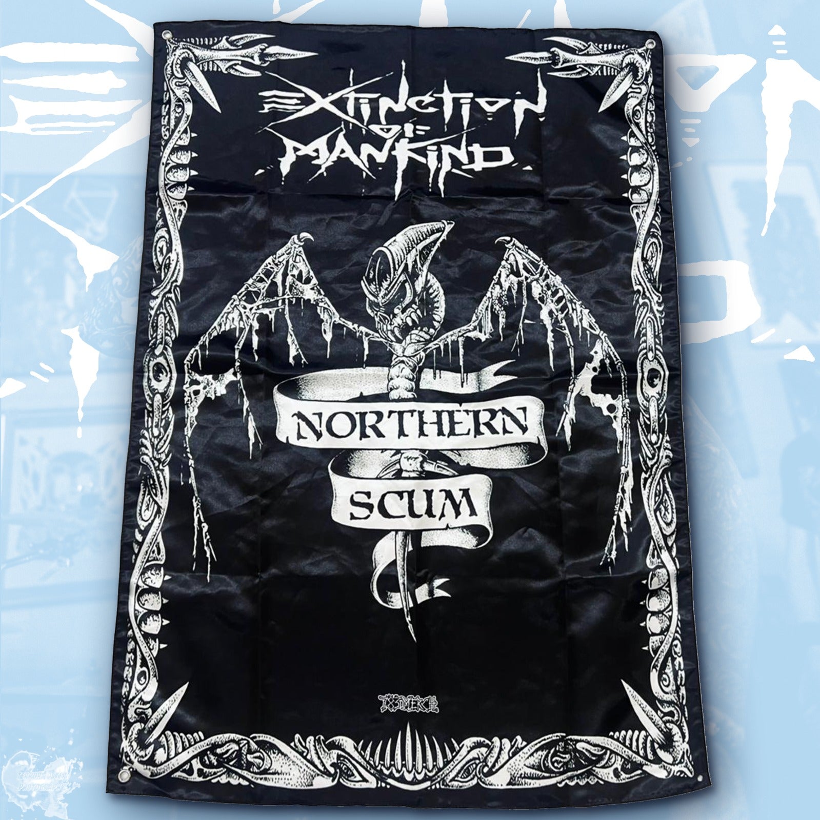 extinction-of-mankind-northern-scum-drapeau-mural-tissu image 1