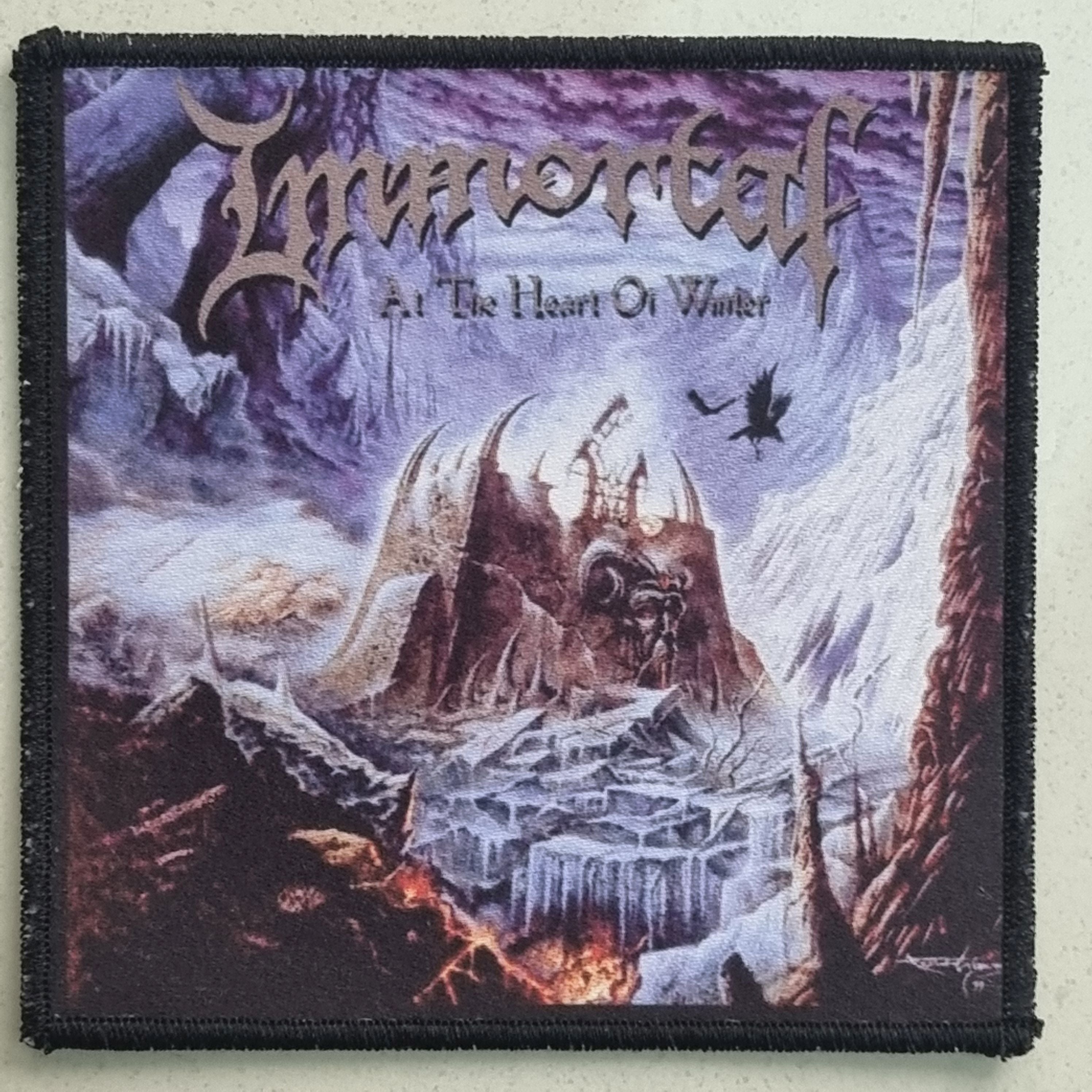 immortal-at-the-heart-of-winter-petit-patch-coudre image 1