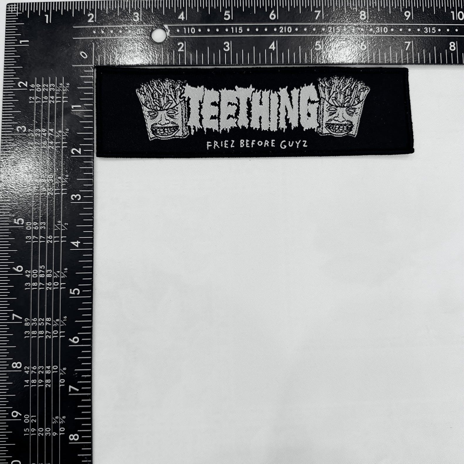 teething-friez-before-guyz-stripe-patch-tiss-bord-noir image 3
