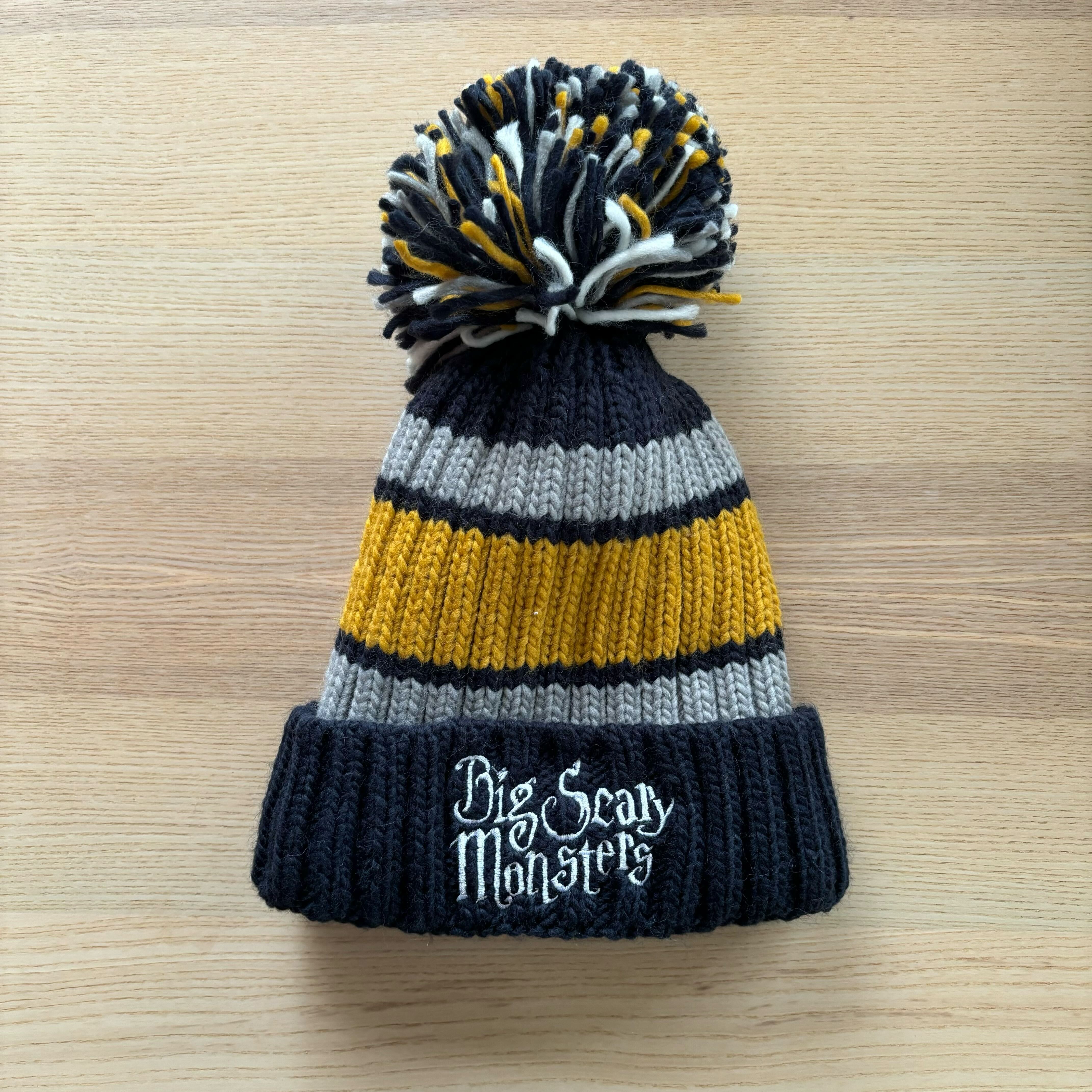 big-scary-monsters-bsm-bobble-hat-bonnet-ray-rouge image 1