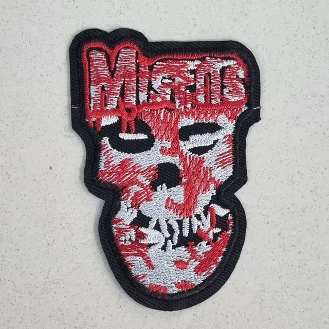misfits-skull-red-patch-thermocollant-rouge image 1