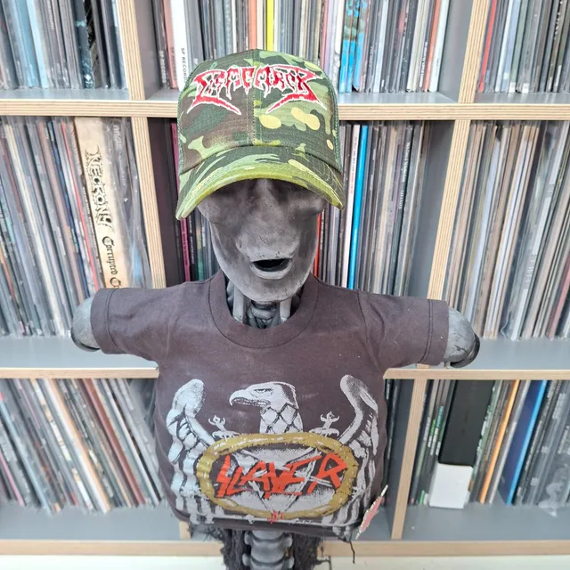 dismember-logo-casquette-trucker-camo-brod-e image 1