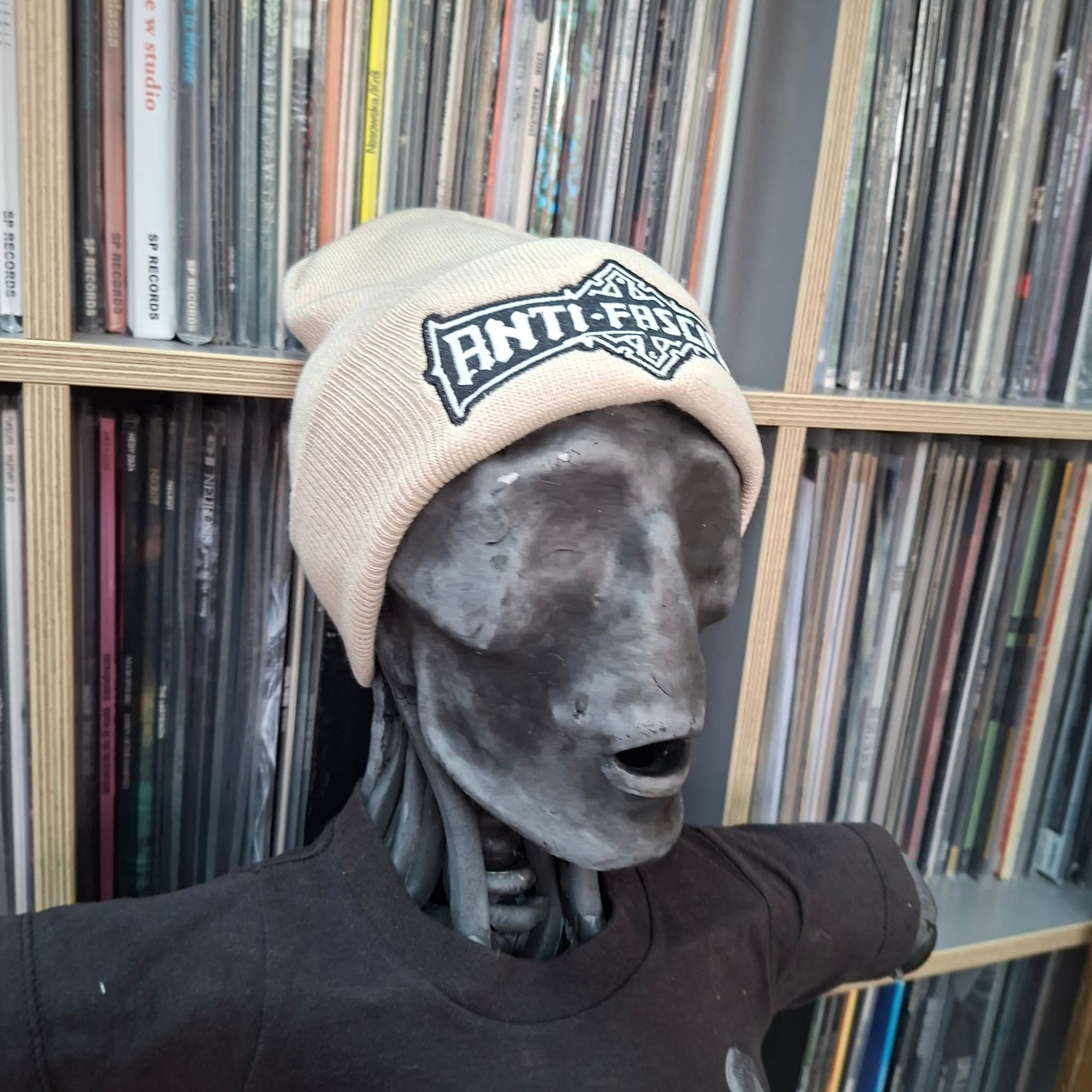 anti-fascist-bolt-thrower-tribute-bonnet-beige-phosphorescent image 3