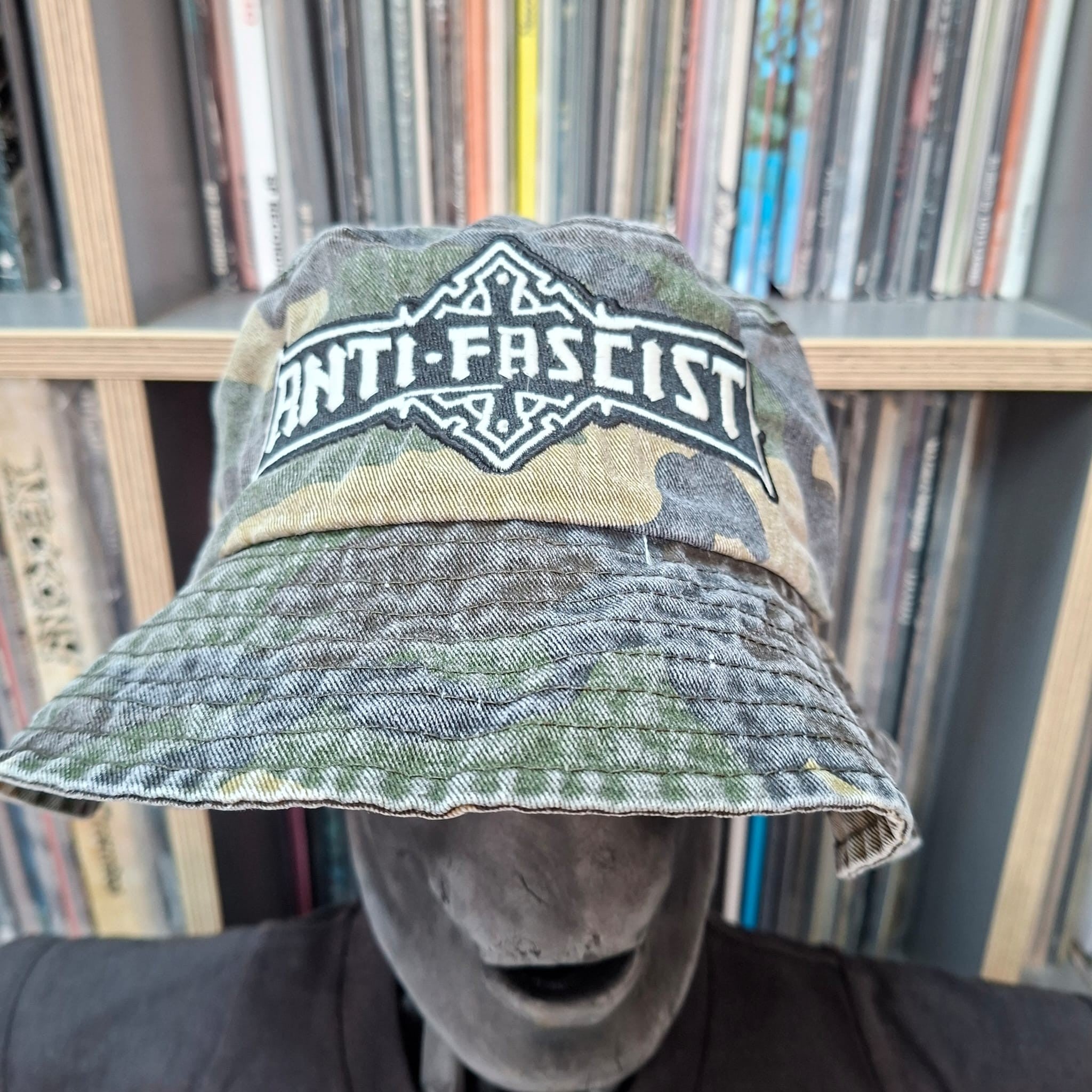 783punx-anti-fascist-bolt-thrower-bob-bucket-hat-camo-vert-phospho image 1