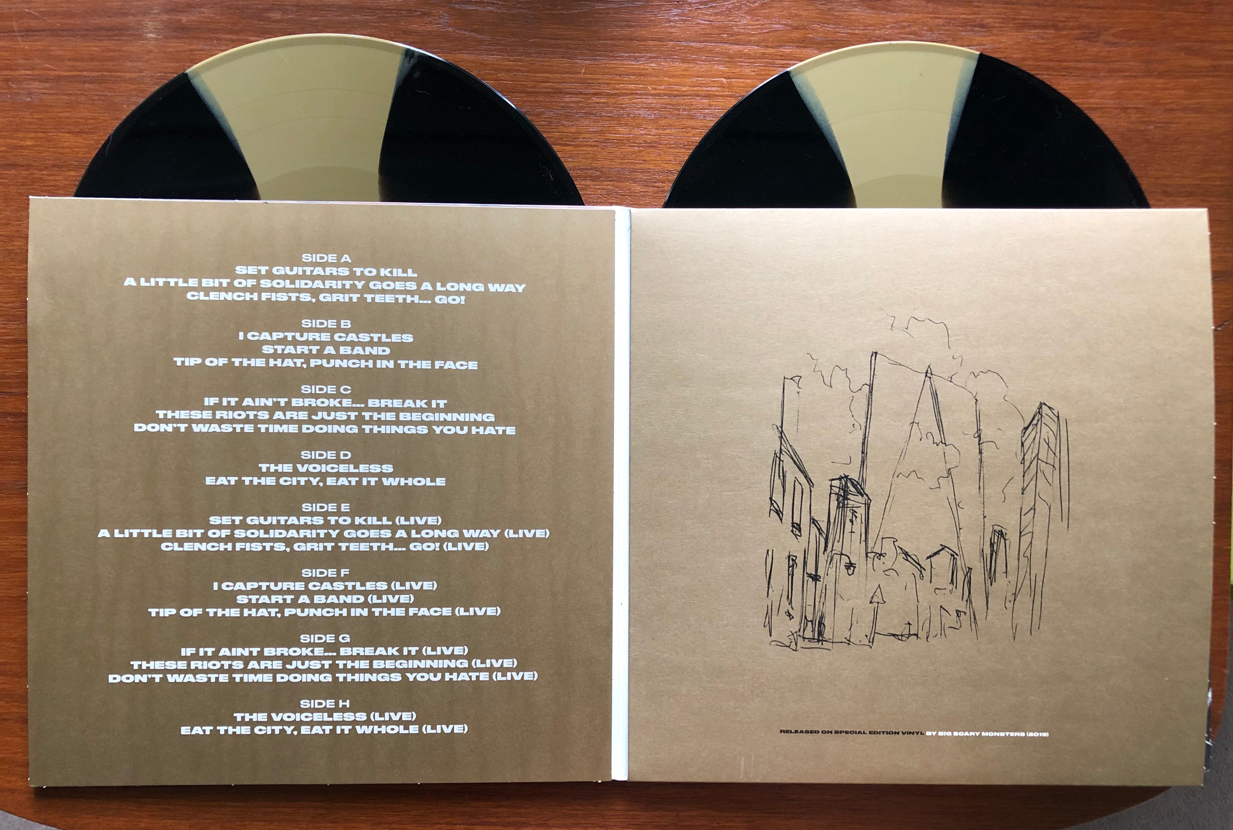 and-so-i-watch-you-from-afar-4lp-coffret-vinyle-deluxe image 3