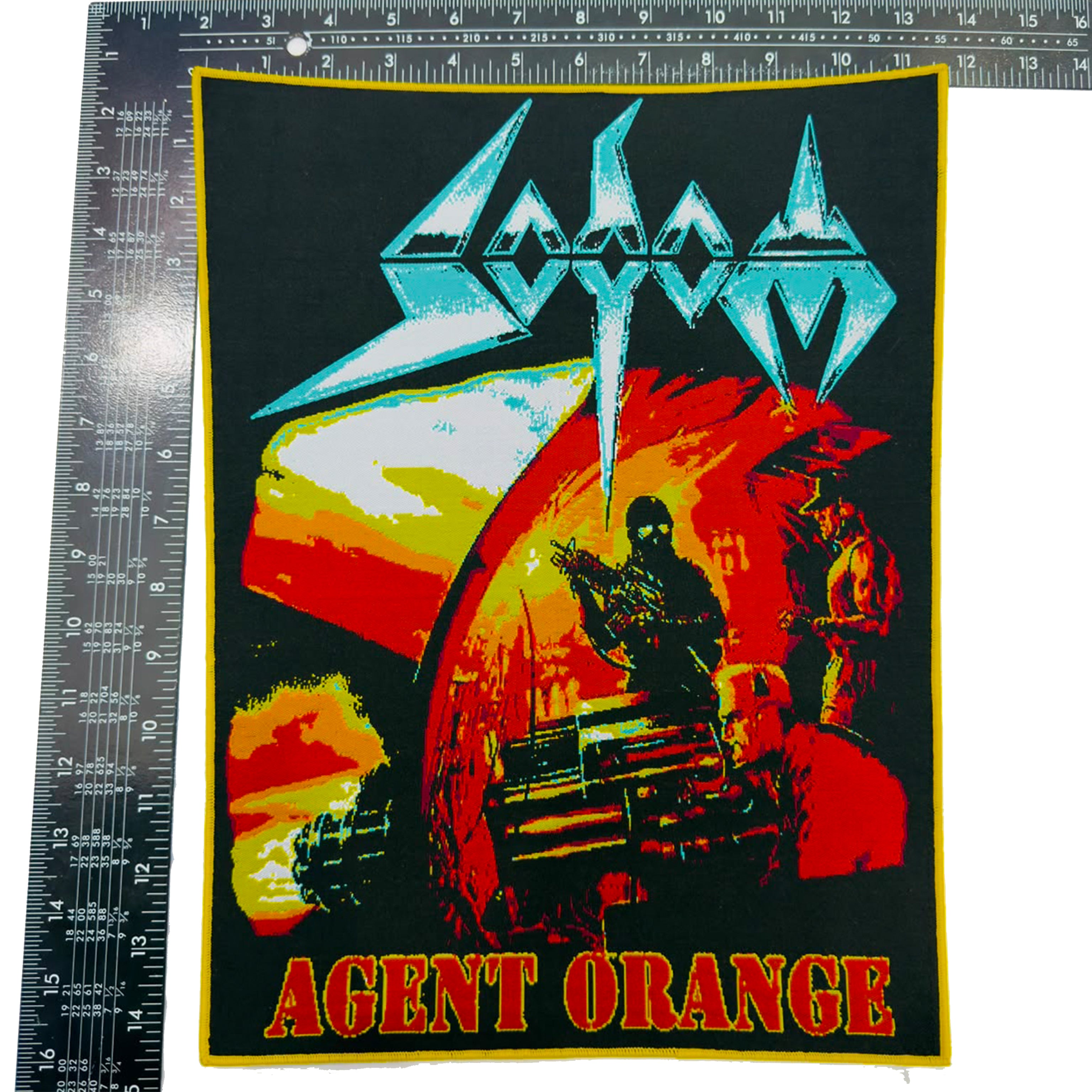sodom-agent-orange-backpatch-dos-bordure-noire image 7