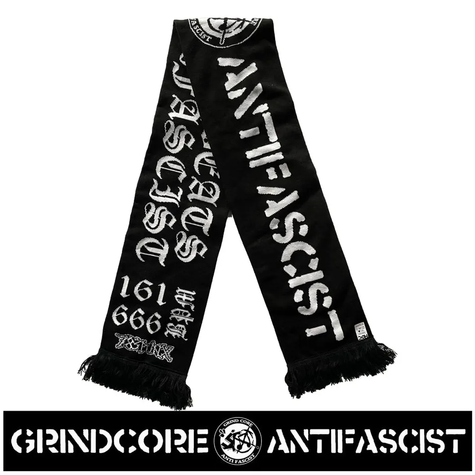 grindcore-antifascist-charpe-supporter-double-face-140-cm image 1