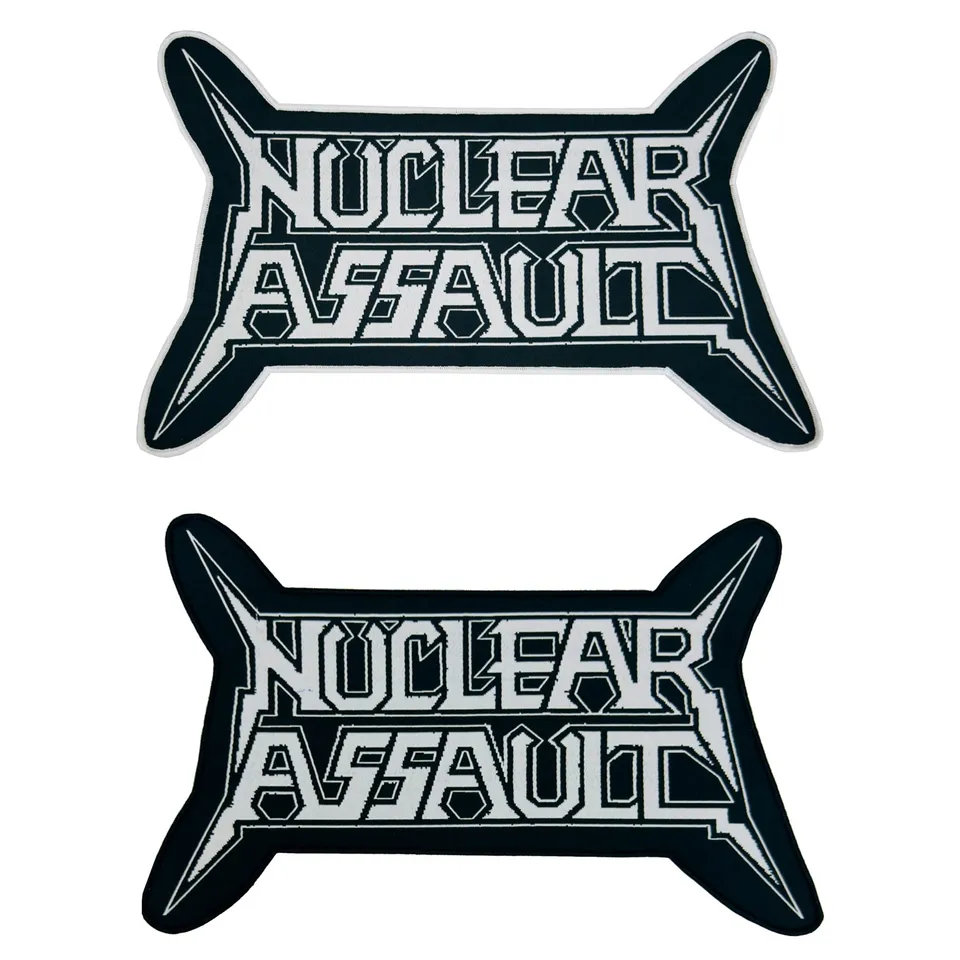 nuclear-assault-logo-cusson-tiss-surdimensionn-bordure-noire image 1
