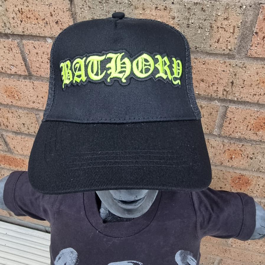bathory-logo-glow-in-the-dark-casquette-trucker-brod-e-jaune image 1