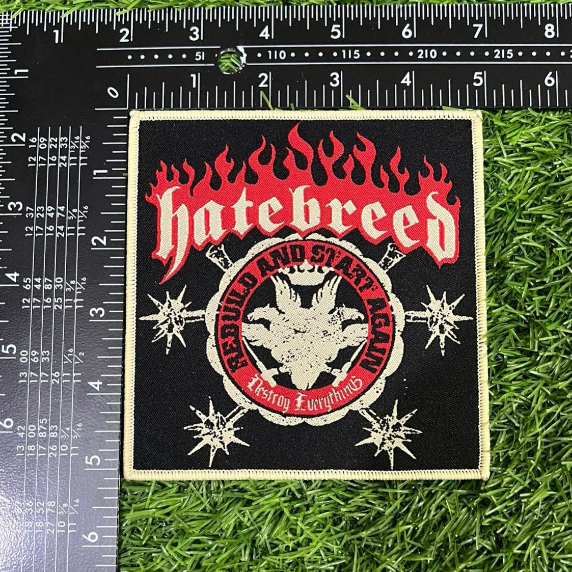 hatebreed-destroy-everything-patch-tiss-bord-rouge image 5