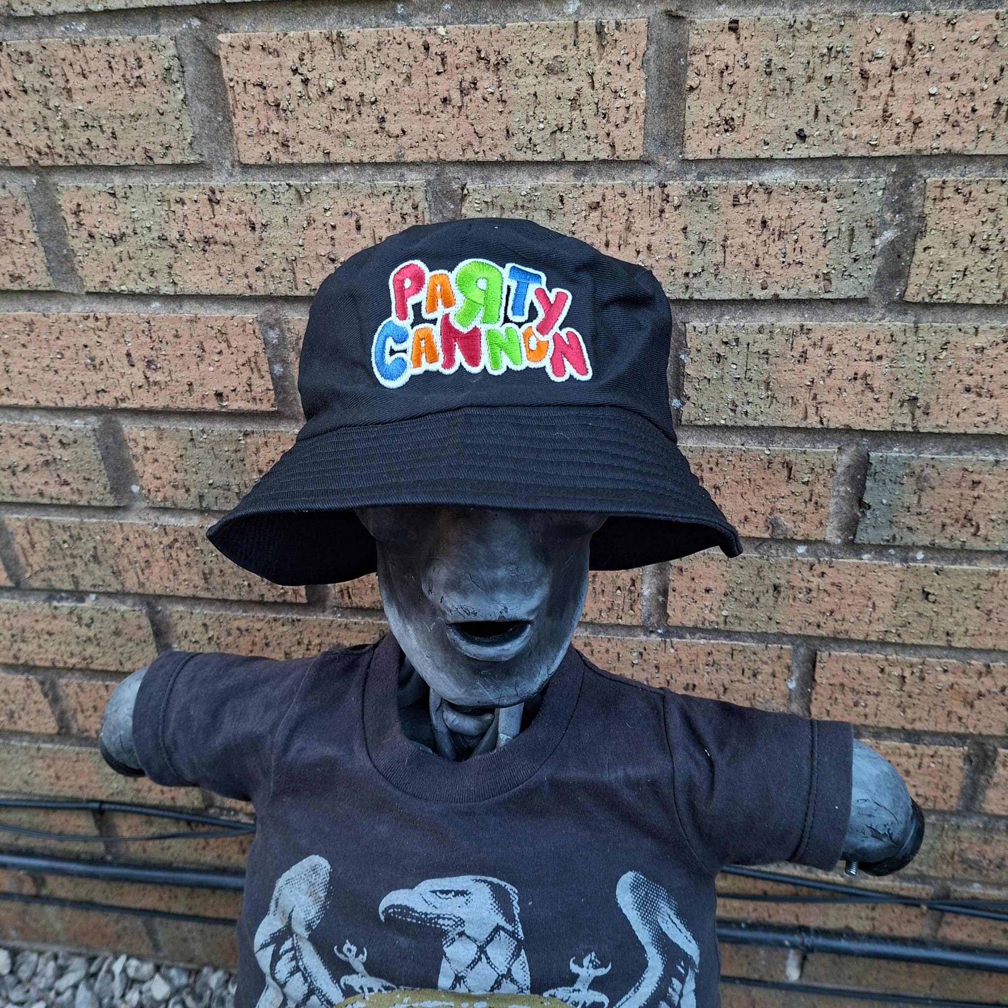 party-cannon-logo-glow-in-the-dark-bob-bucket-hat-phosphorescent image 3