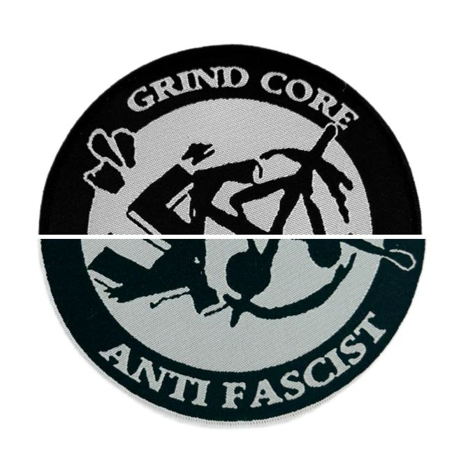 grindcore-antifascist-patch-tiss-bordure-blanche-noire image 1