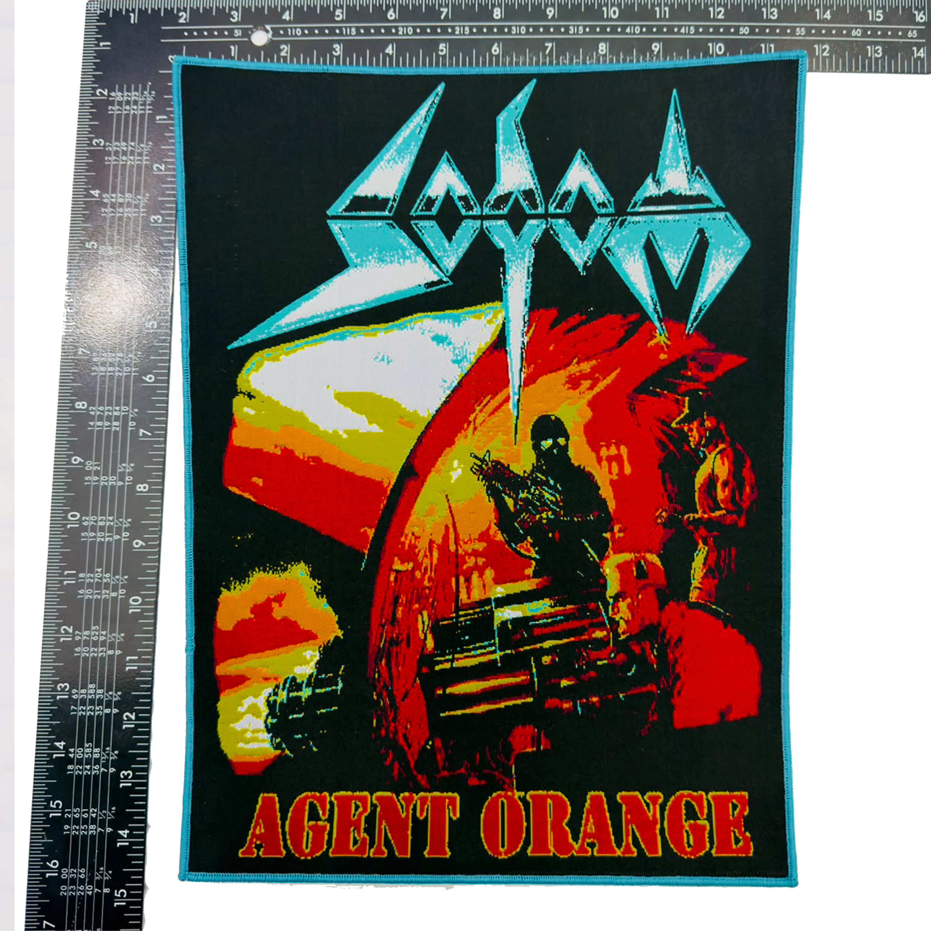 sodom-agent-orange-backpatch-dos-bordure-noire image 5