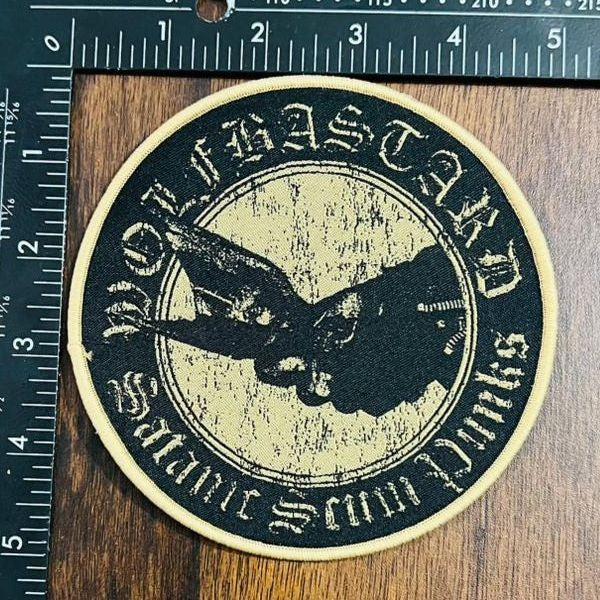 wolfbastard-satanic-scum-punks-patch-tiss-bordure-noire image 3