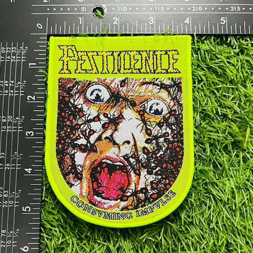 pestilence-consuming-impulse-patch-tiss-bordure-rouge image 5