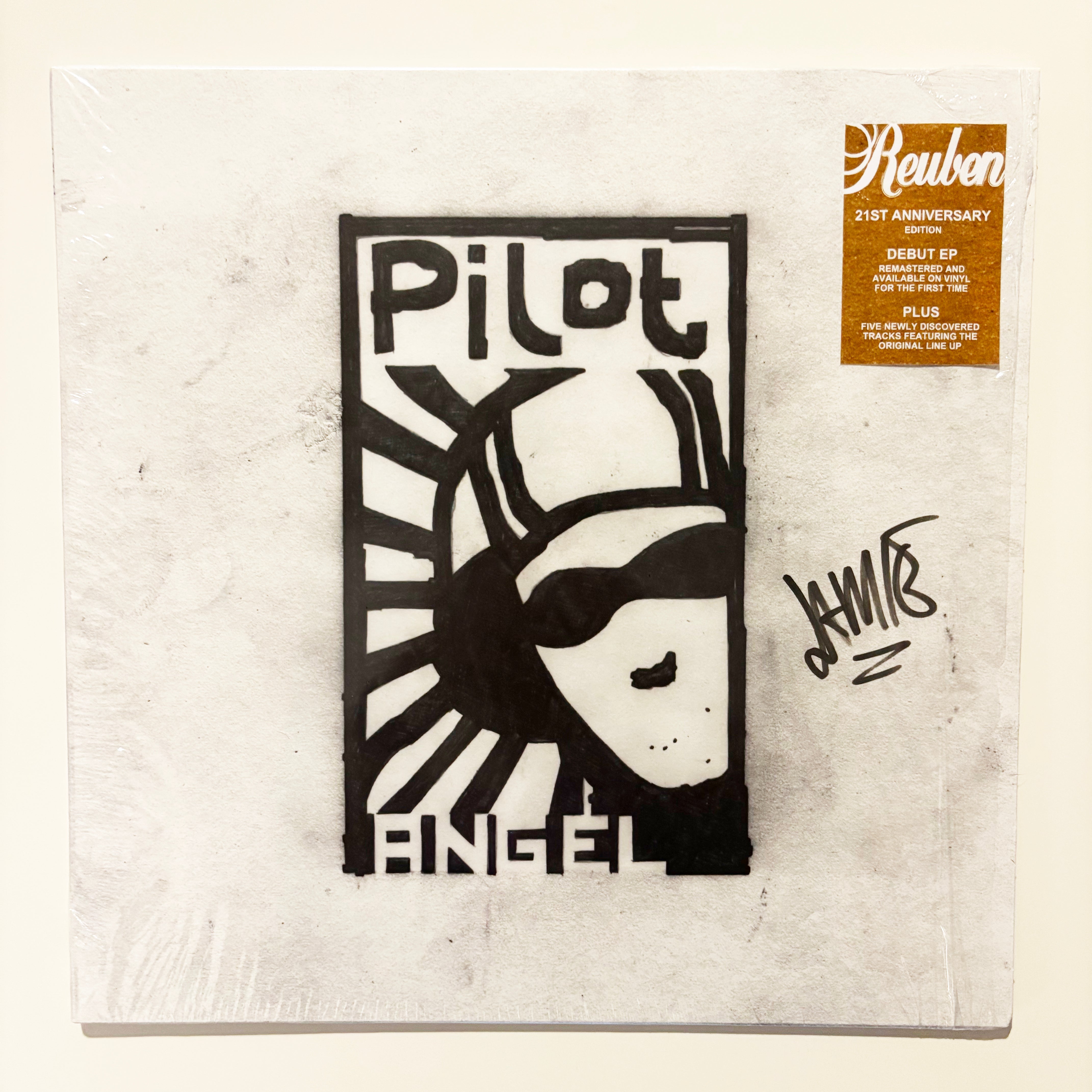 reuben-pilot-angel-vinyle-lp-noir-remasteris image 5