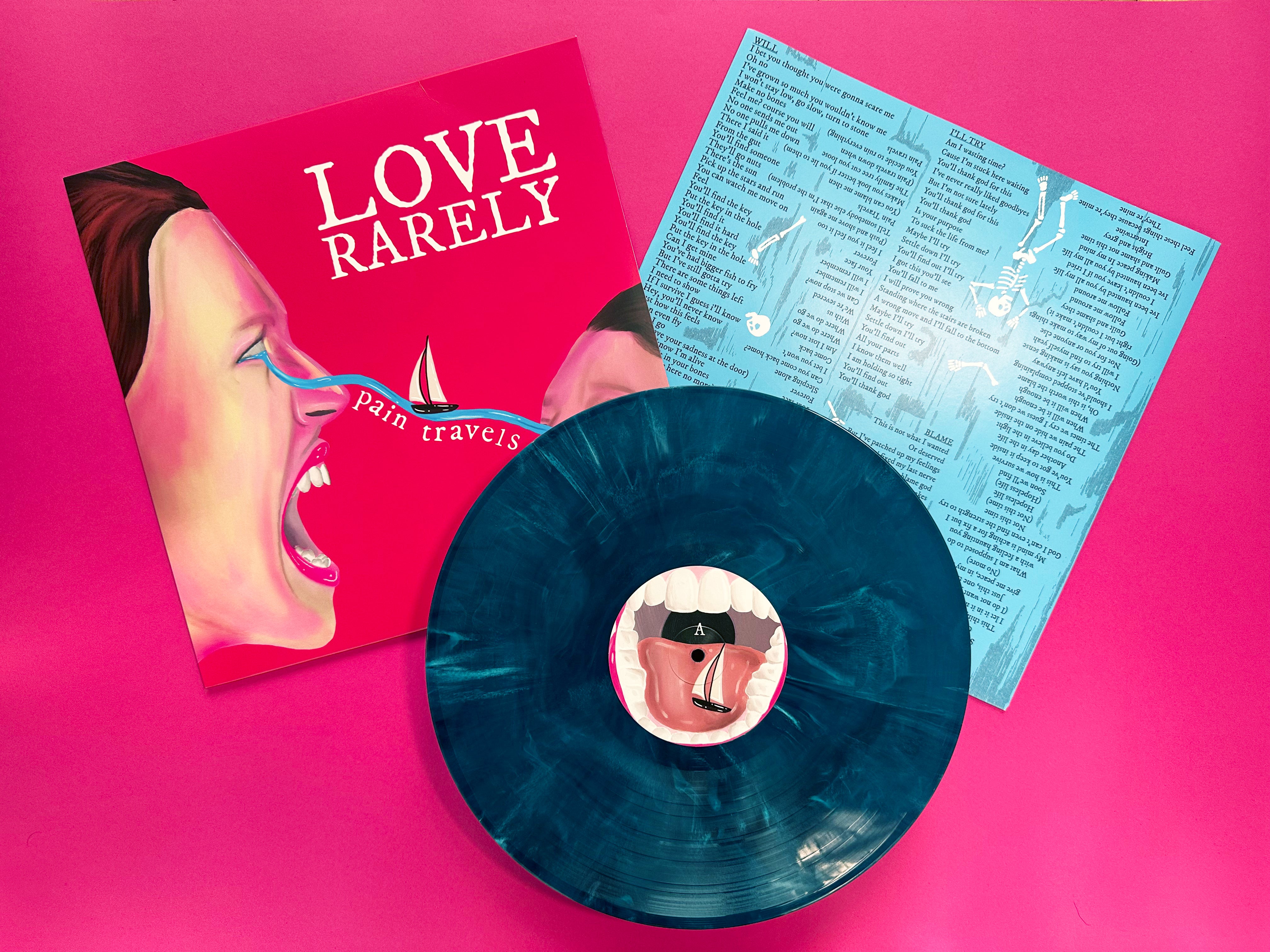love-rarely-pain-travels-vinyle-blue-marble-lp image 3