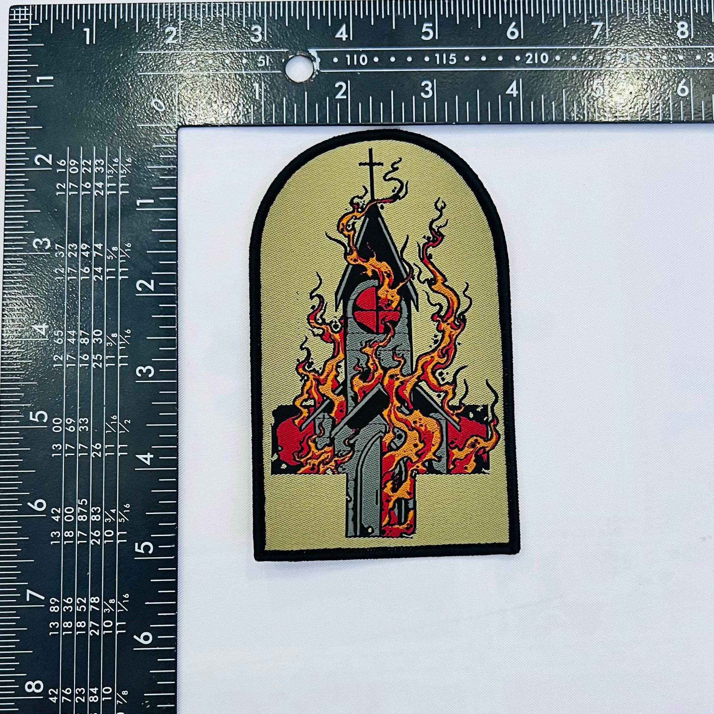 burn-your-local-church-patch-tombe-bordure-noire image 3