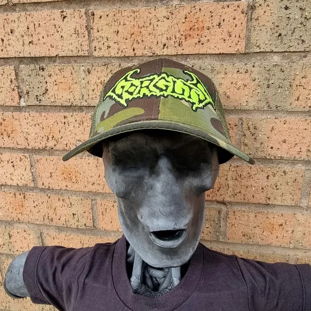 783punx-gorguts-logo-glow-casquette-trucker-camo-phosphorescente image 1