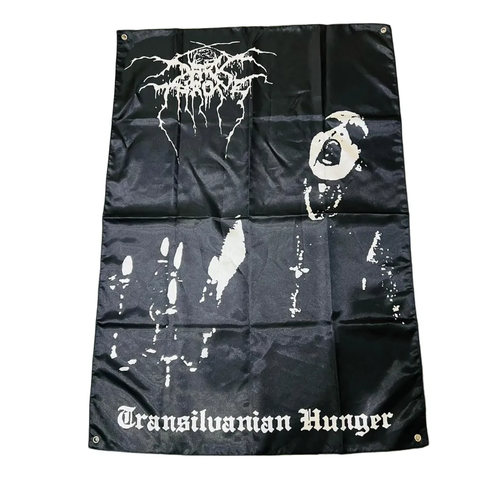 darkthrone-transilvanian-hunger-drapeau-mural-poster-textile-100x70 image 1
